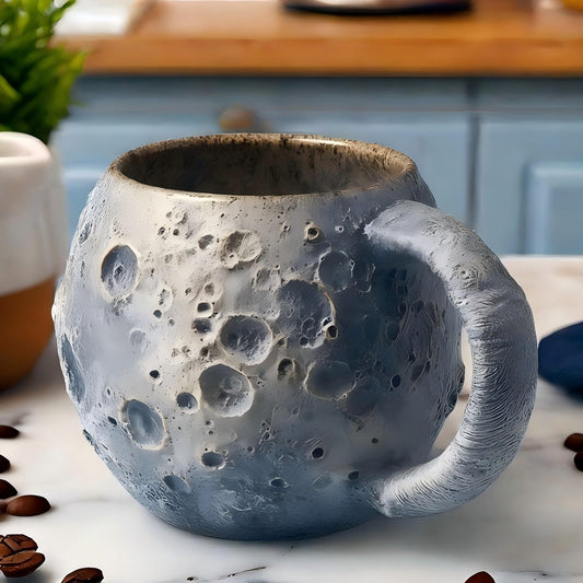 🌕 Magiczny Kubek Księżycowy™ — Twoja Codzienna Podróż przez Kosmos